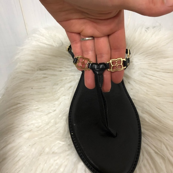 BCBG MaxAzria Audrina Black Thong Sandals - Picture 7 of 12